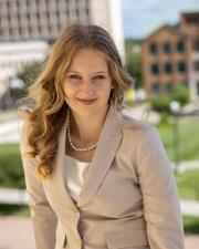 Headshot of Kate Eckert